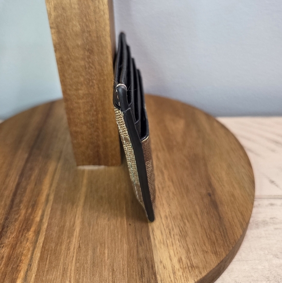 Coach Slim ID Card case/Cardholder EUC - Picture 3 of 6